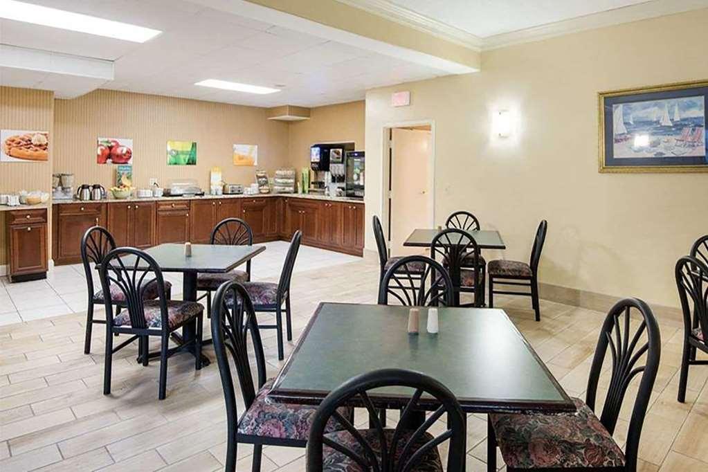 Days Inn & Suites By Wyndham Rehoboth Beach / Dewey Dewey Beach Facilidades foto